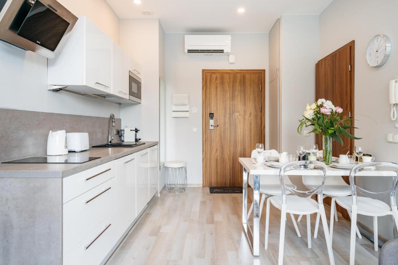 Bright Apartments - Loftaffair Kraków Zewnętrze zdjęcie